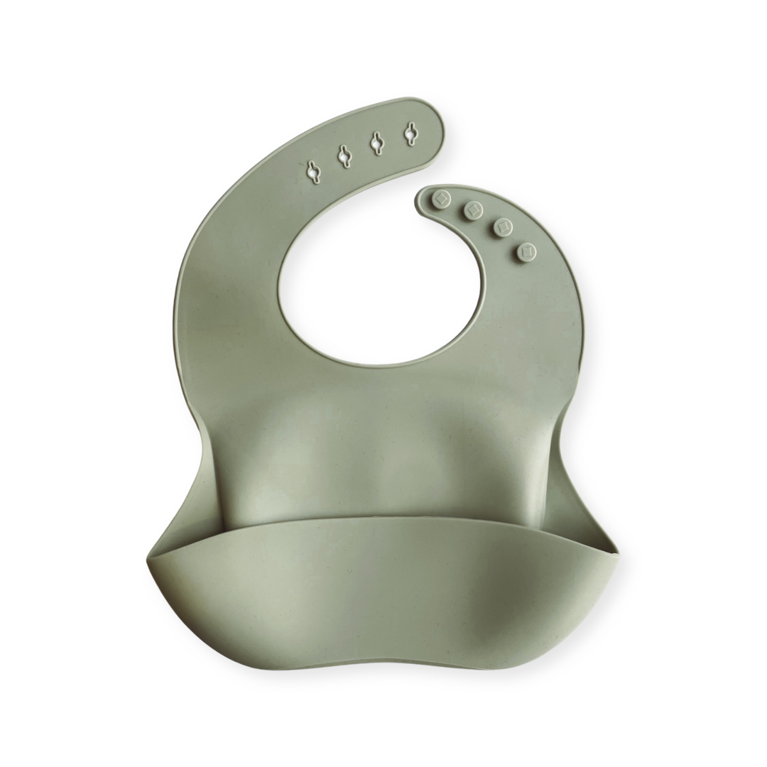 Bib shop with pocket